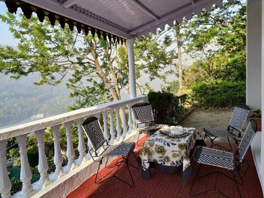 Whistling Thrush Cottage, Bhimtal Nainital Eksteriør bilde